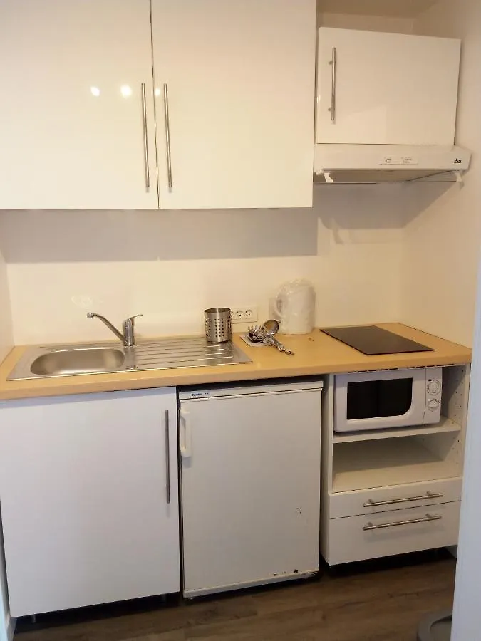 Kerbugalic Gr34 Bed & Breakfast Trevou-Treguignec 0*,